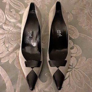 Gun Metal suede pumps in gray